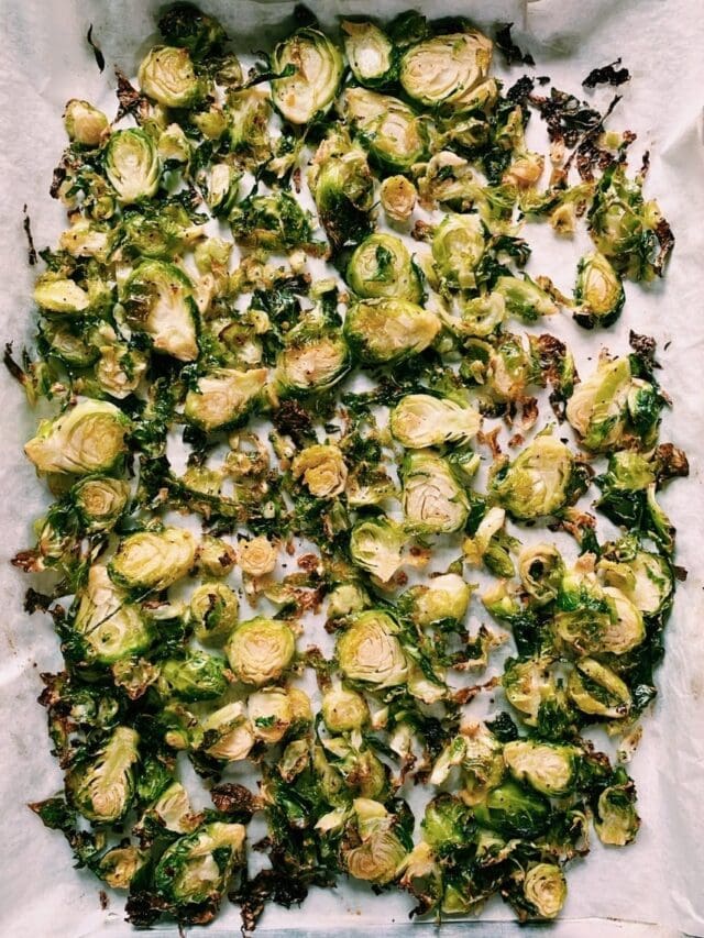 roasted brussel sprouts on a baking tray