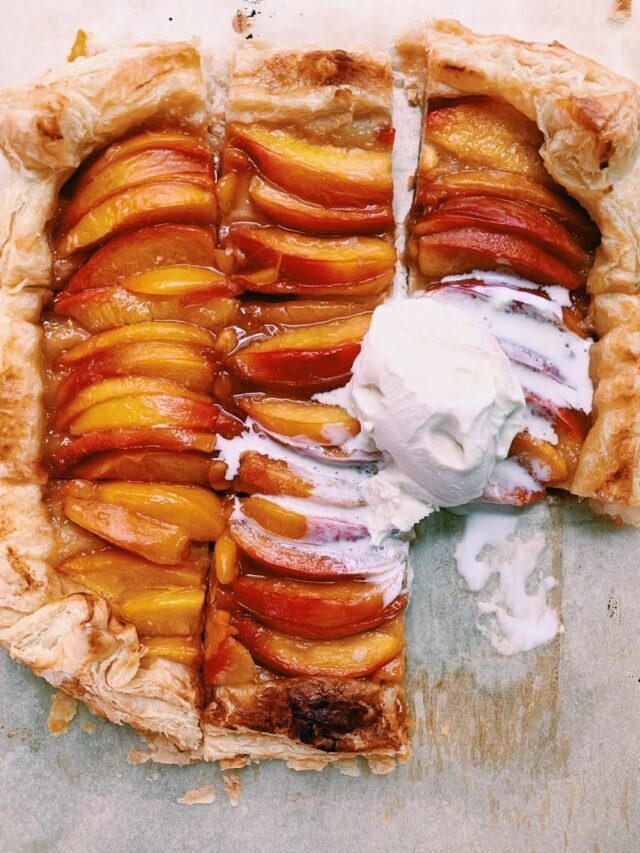 SIMPLE NECTARINE TART (10 MINUTE PREP)