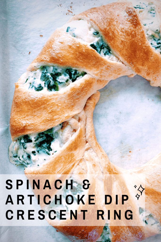 Spinach and artichoke dip ring 