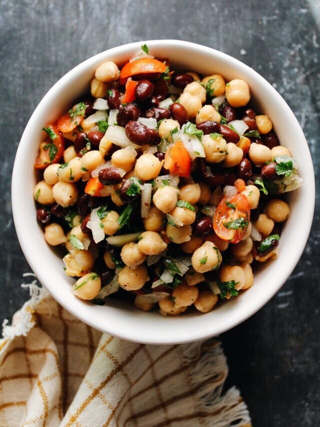 CHICKPEA AND BLACK BEAN SALAD (BALELA SALAD)