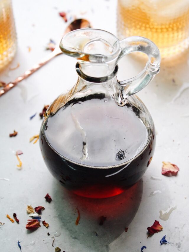 earl grey syrup in a clear glass bottle