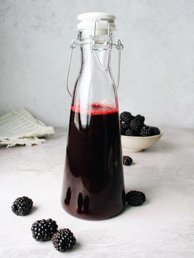 BLACKBERRY SIMPLE SYRUP