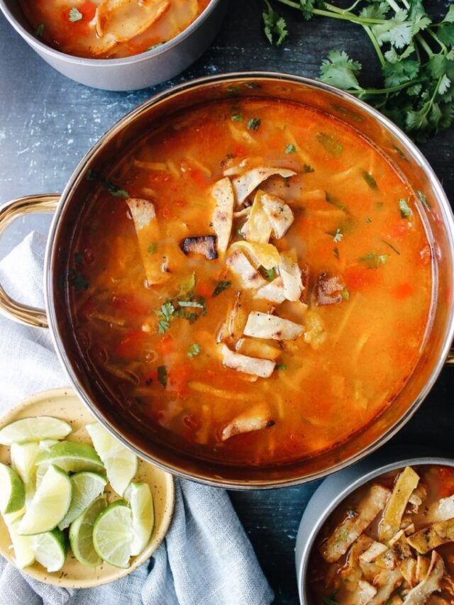 HEALTHY CHICKEN TORTILLA  SOUP