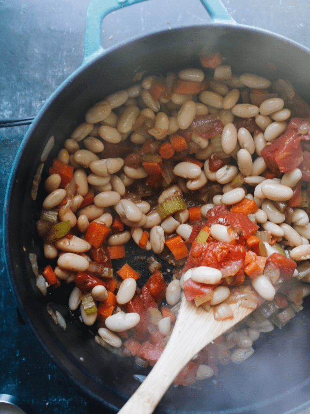 3 SIMPLE WHITE BEAN DINNER IDEAS