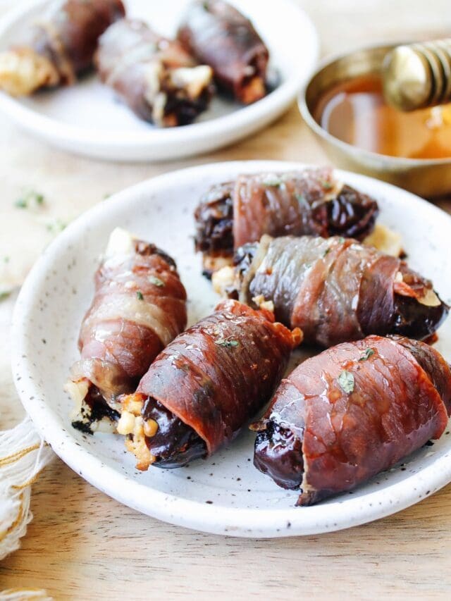 PROSCIUTTO WRAPPED DATES (GOAT CHEESE STUFFED DATES)